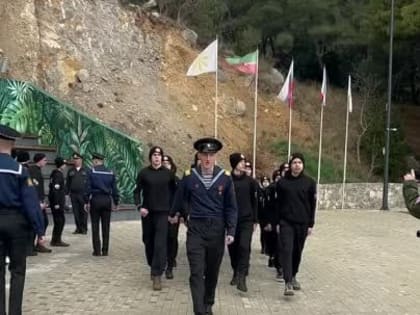Ольга Торубарова: В честь Девятой годовщины воссоединения Крыма с Россией была торжественно открыта вторая смена Школы Юных Командиров!