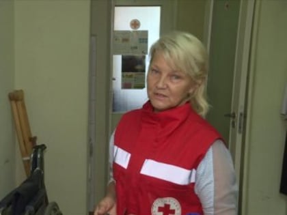 Жители прифронтовых регионов обращаются за помощью в симферопольский Красный Крест