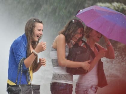 Погода на 18 июня: в Крыму и Севастополе кратковременный дождь, гроза