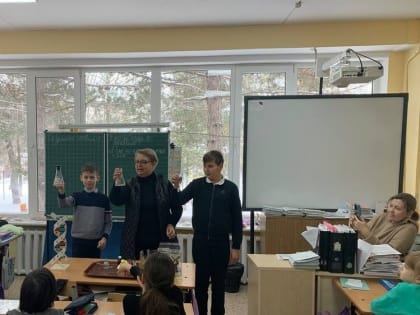 День российской науки в школах Симферополя