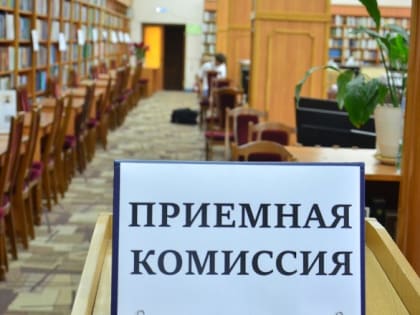 Идут в рекламщики и журналисты, но не в учителя