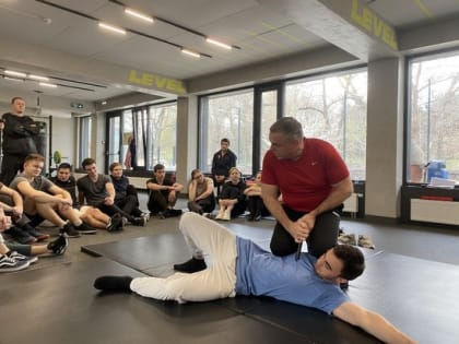 Семинар «Техника освоения приемов самообороны»