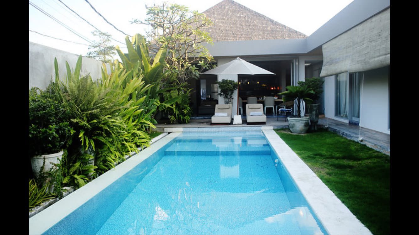 Freehold Villa on Main Road in Berawa, Canggu, Bali