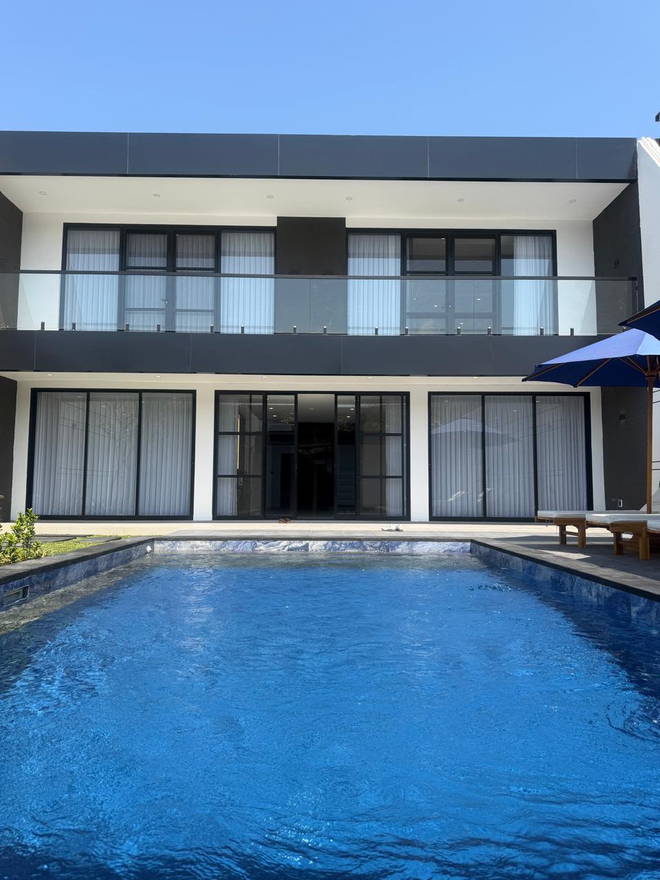 Freehold Brand New Villa in Seminyak