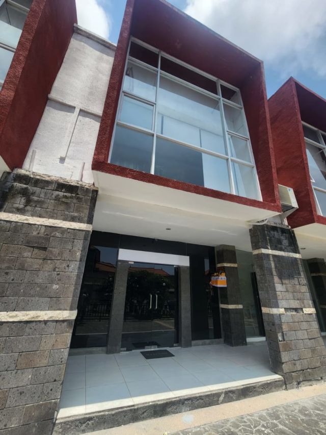 2.5-Storey Commercial Ruko Near Politeknik Pariwisata Bali – Nusa Dua - Image 5