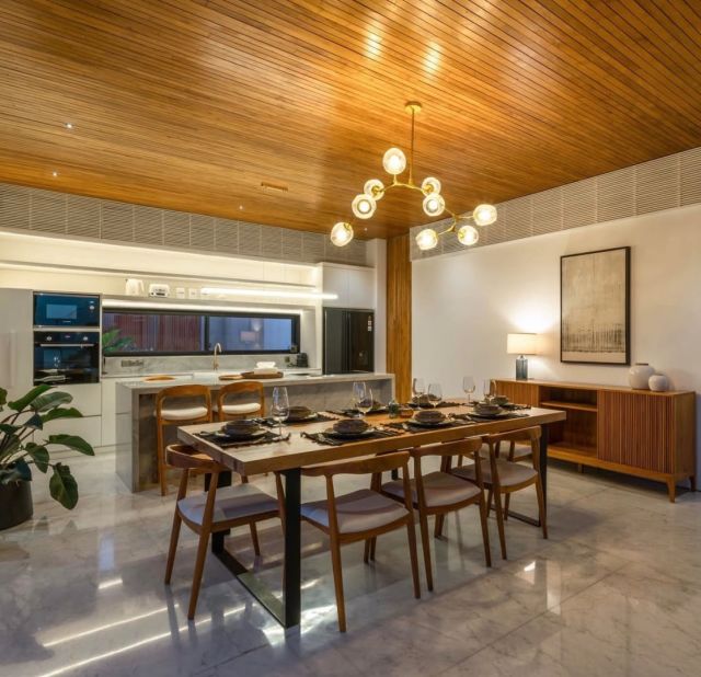 Two Luxury Villas on One Freehold Plot Near Brawa Beach, Canggu - Image 8