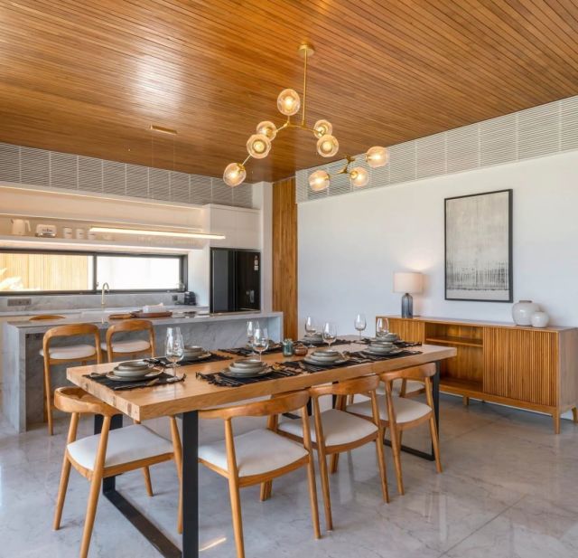 Two Luxury Villas on One Freehold Plot Near Brawa Beach, Canggu - Image 11