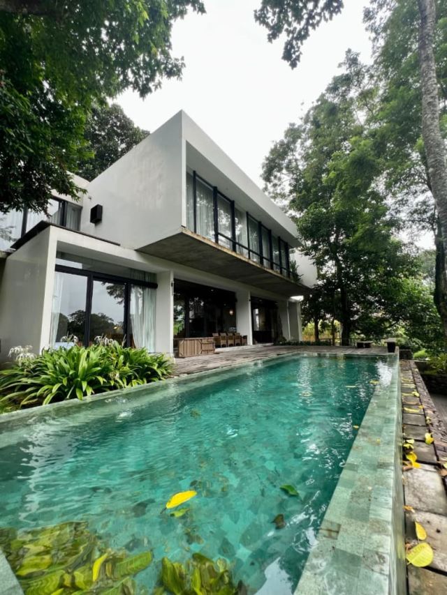 Luxury Nature View Villa in Buwit, Tabanan - Image 1