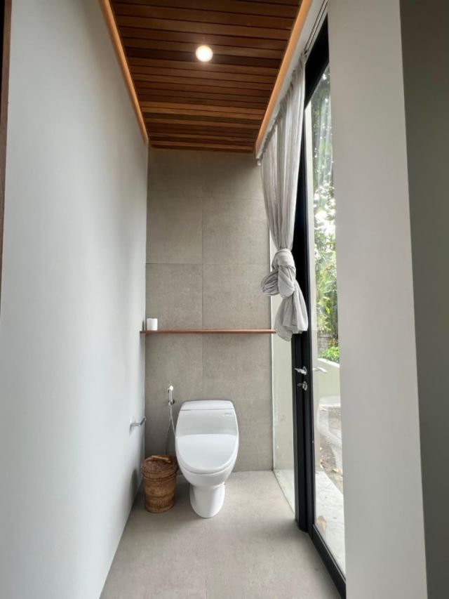 Luxury Nature View Villa in Buwit, Tabanan - Image 5