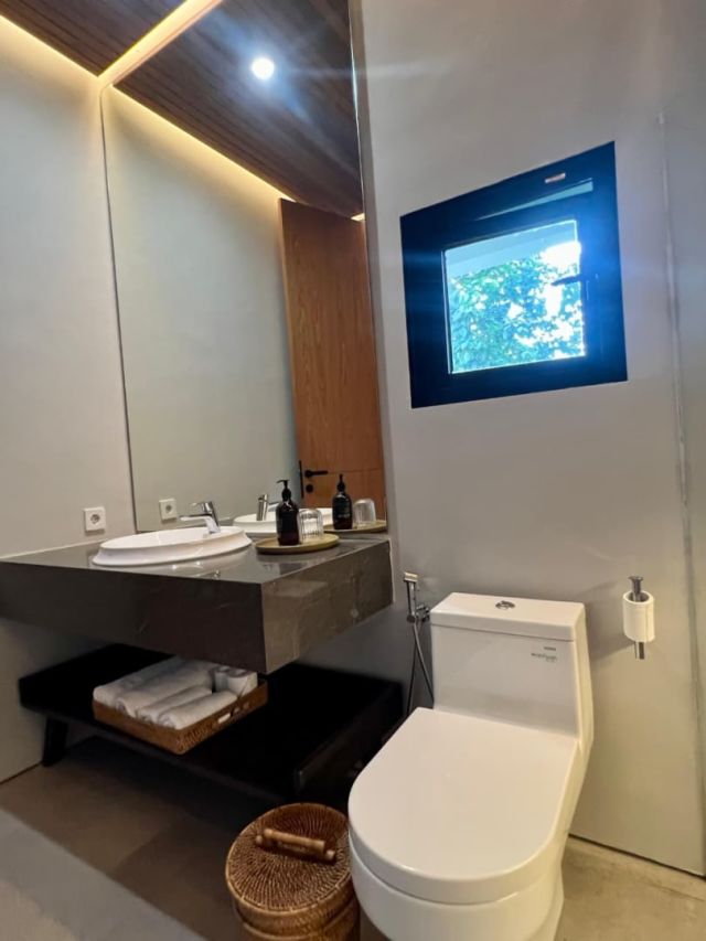 Luxury Nature View Villa in Buwit, Tabanan - Image 20