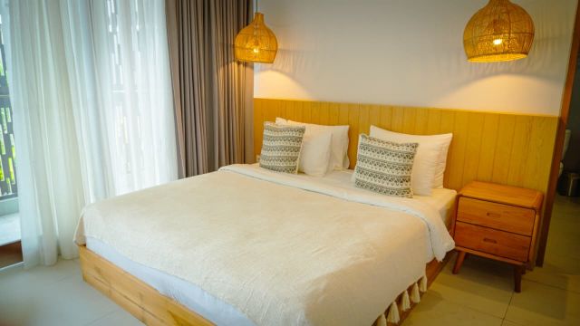 Luxury 3BR Tropical Villa – Pererenan, Canggu - Image 17