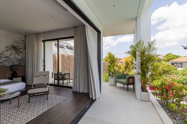 Luxury 5BR Western-Style Villa – Canggu, Bali - Image 12