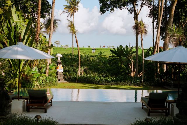 Luxury 5BR Freehold Villa with Rice Field View – Tiying Tutul, Pererenan - Image 24