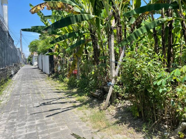 Premium Land Near Batubelig Beach – Walking Distance to Beach - Image 4