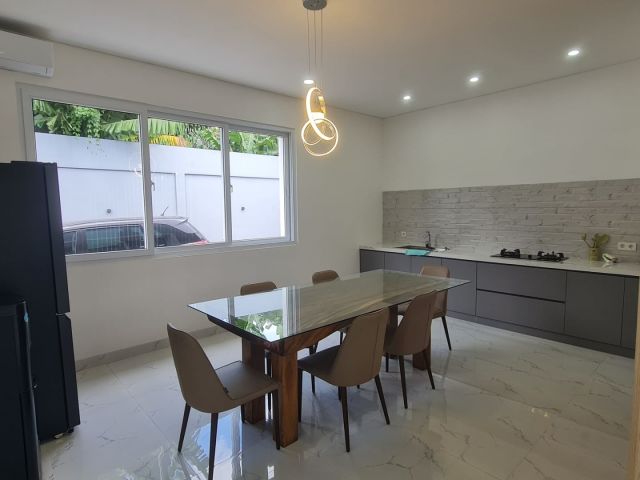 Luxury 6-Bedroom Villa in Canggu – Newly Built with Premium Features - Image 11