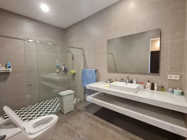 Luxury 6-Bedroom Villa in Canggu – Newly Built with Premium Features - Image 33
