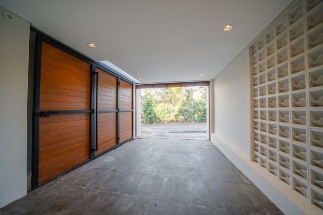 Luxury 5 Bedroom Freehold Villa for Sale – Balangan - Image 17