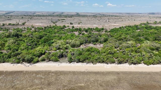 Beachfront Freehold Land in Rodang Beach, East Sumba - Image 6