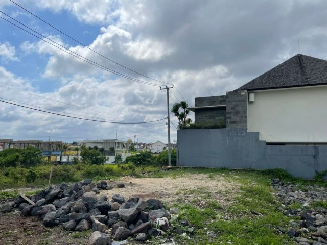 Small Freehold Land Plot in Canggu – Batu Bolong - Image 8