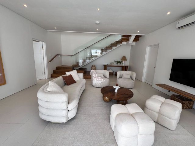 Modern Mediterranean Villa – Berawa, Canggu - Image 27