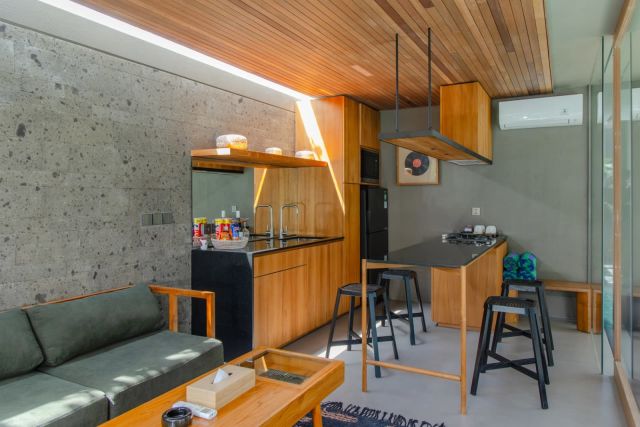 Modern 2BR Tropical Villa – Prime Canggu Location - Image 7
