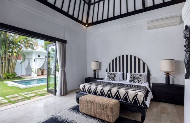 4 Bedroom Modern Tropical Villa in Prime Canggu Batubolong - Image 9