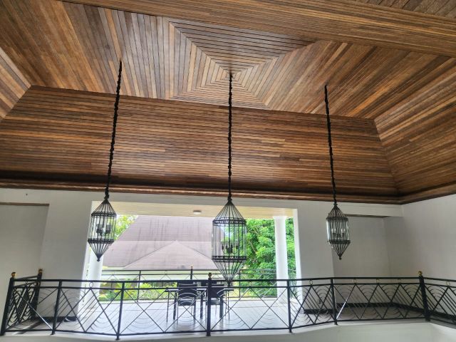 Contemporary Luxury Villa & Guesthouse Near Balangan Beach – Jimbaran - Image 15
