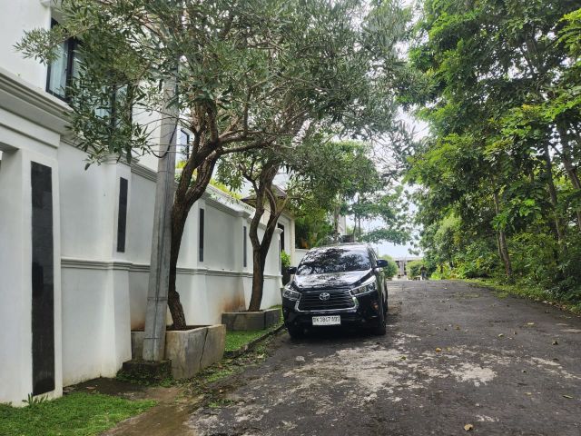 Contemporary Luxury Villa & Guesthouse Near Balangan Beach – Jimbaran - Image 20