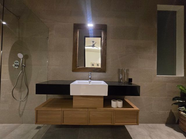 Brand New Modern Villa in Canggu – 3 Bedrooms Near Berawa Beach - Image 7