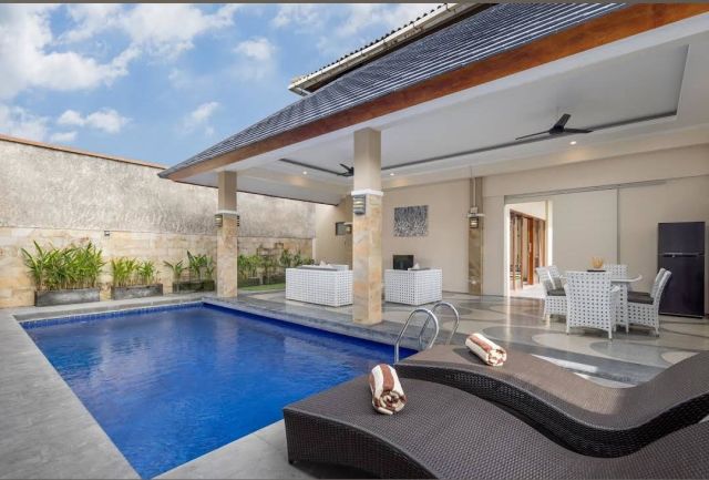 2 Villas Complex Near Seminyak Beach – 6 Bedrooms in Tourism Zone - Image 11
