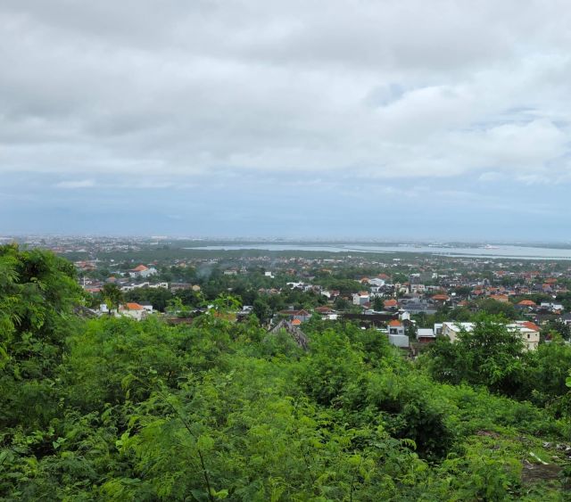 Premium Land with Unblocked Views in Jimbaran - Image 3