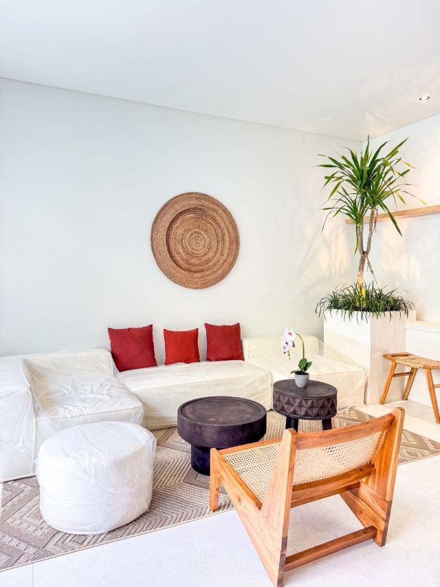 Mediterranean Tropical Villa in Petitenget Golden Triangle - Image 18