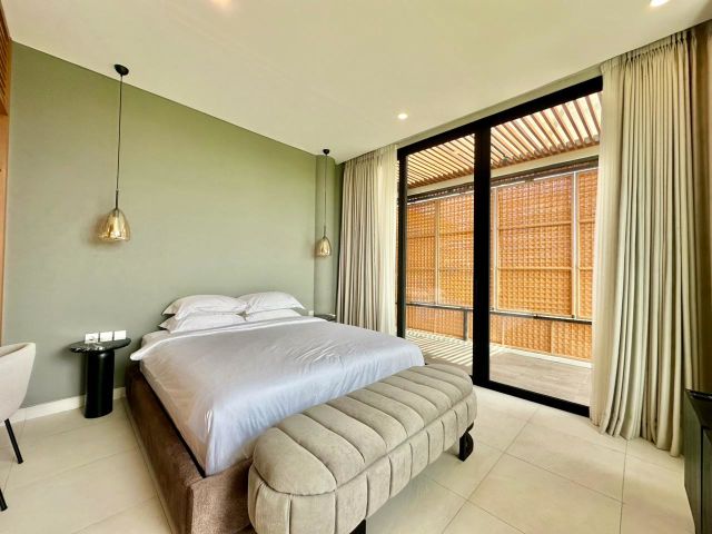 Beautiful Rice Field View Villa in Berawa – Canggu - Image 15