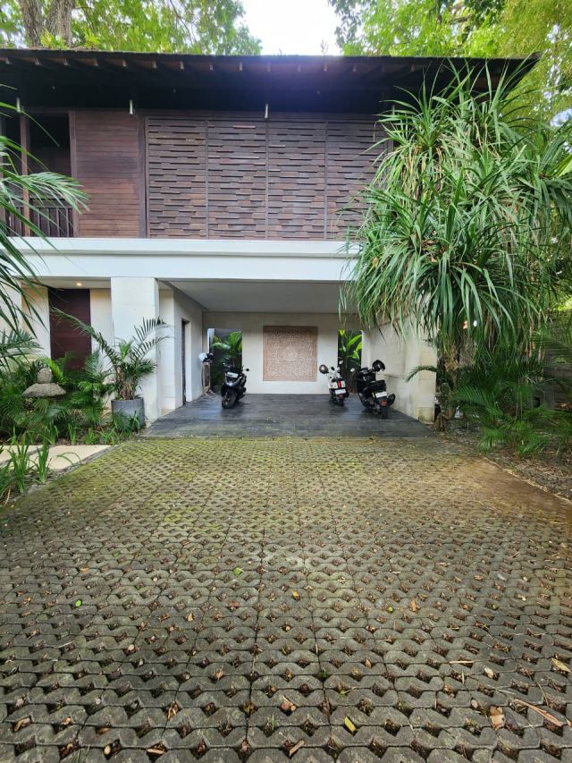 Luxury Freehold Villa in Seminyak Oberoi Street – Prime VIP Location - Image 5