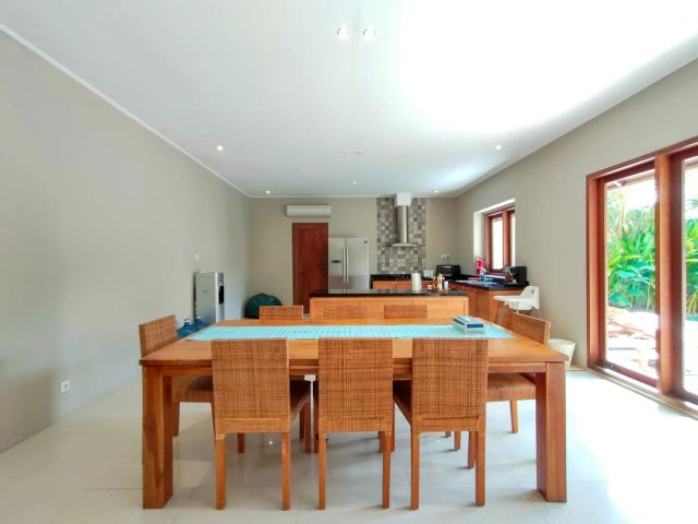 Modern Tropical Luxury Villa in Petitenget Seminyak - Image 7