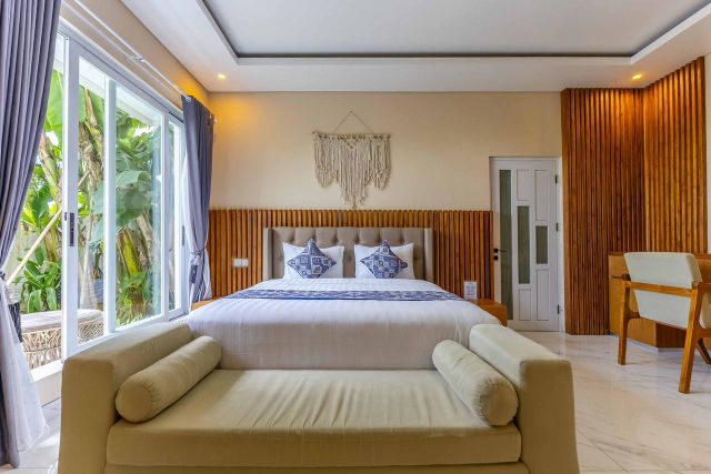 Luxury Freehold Beachfront Estate in Mengening Cemagi - Image 9
