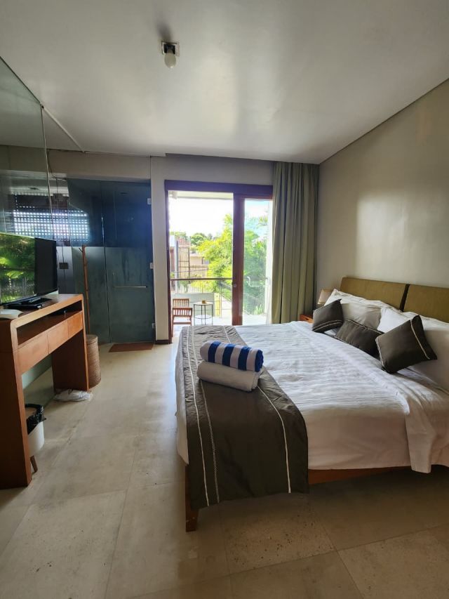 Modern Tropical Villa in Umalas 2 Exclusive Complex - Image 4