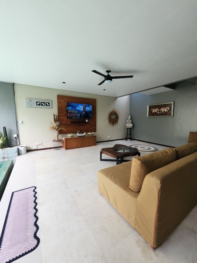Modern Tropical Villa in Umalas 2 Exclusive Complex - Image 10