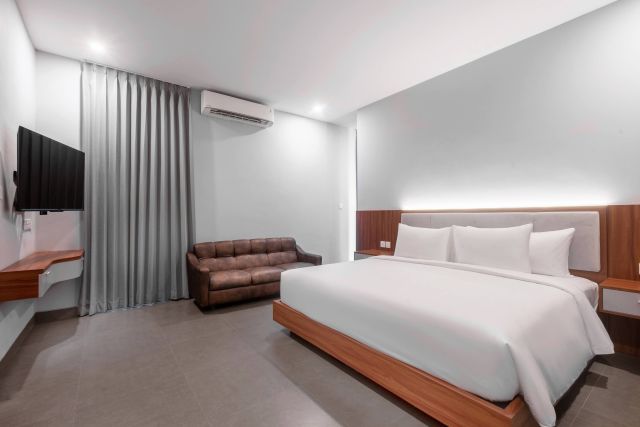 Luxury Tropical Villa in Seminyak Near Beach - Image 31