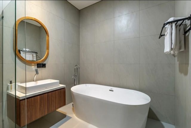 Brand Luxury Villa with Ocean View Rooftop in Pecatu - Image 15