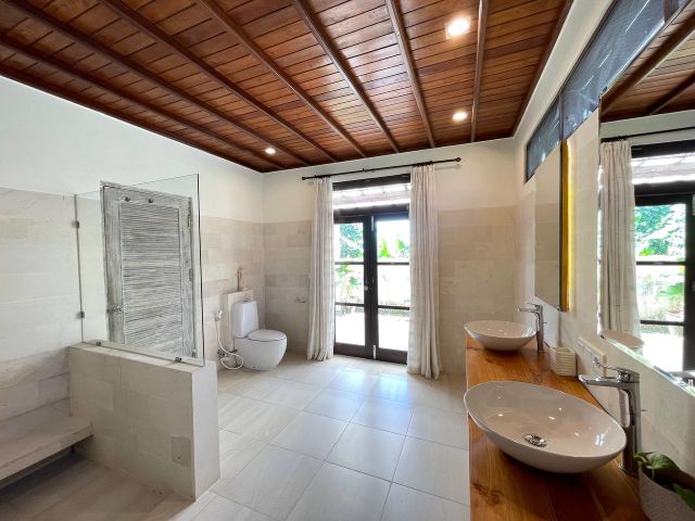 Fascinating Ocean View Villa in Uluwatu - Image 30
