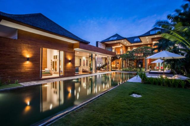 Luxury Freehold Villa – 4-Bedroom, Renovated 2023, Petitenget Beach Seminyak - Image 1
