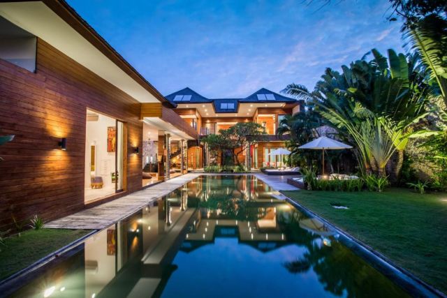 Luxury Freehold Villa – 4-Bedroom, Renovated 2023, Petitenget Beach Seminyak - Image 12