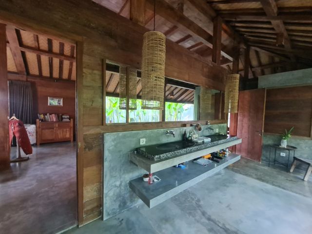 4-Pavilion Joglo Compound with Infinity Pool & Rice Field View – Nyanyi Beach, Tabanan - Image 6