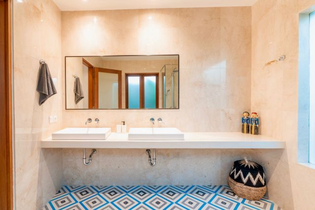 Modern Luxury Freehold Villa 4 Bedrooms Near Echo Beach in Batu Bolong, Canggu, Bali - Image 29
