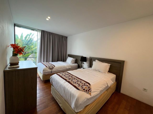Freehold Villa 3 Bedrooms with Pool and Rooftop Terrace in Berawa, Canggu, Bali - Image 5
