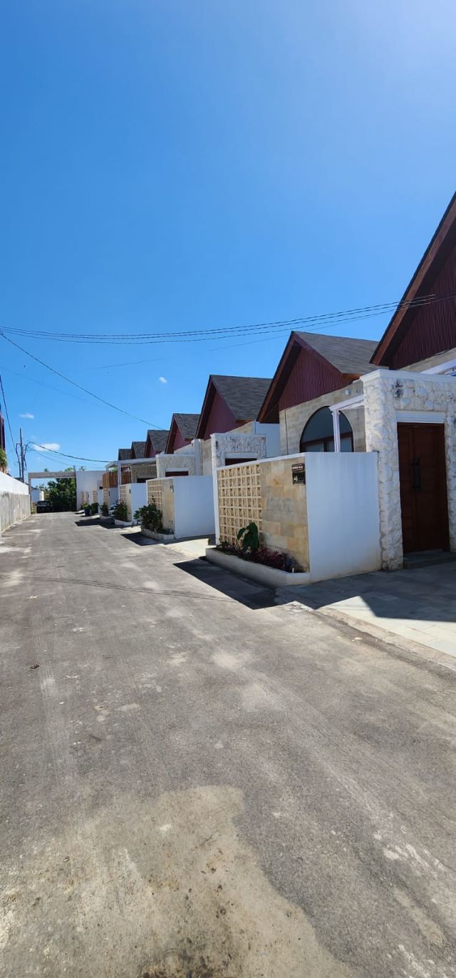 Brand New Freehold Holiday Home Villa 2 Bedrooms in Mumbul, Nusa Dua, Bali - Image 10