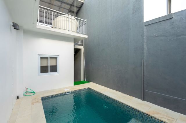 Premium Freehold & Leasehold Villa 4 Bedrooms Fully Renovated on Jl. Pura Masuka, Ungasan, Bali - Image 54