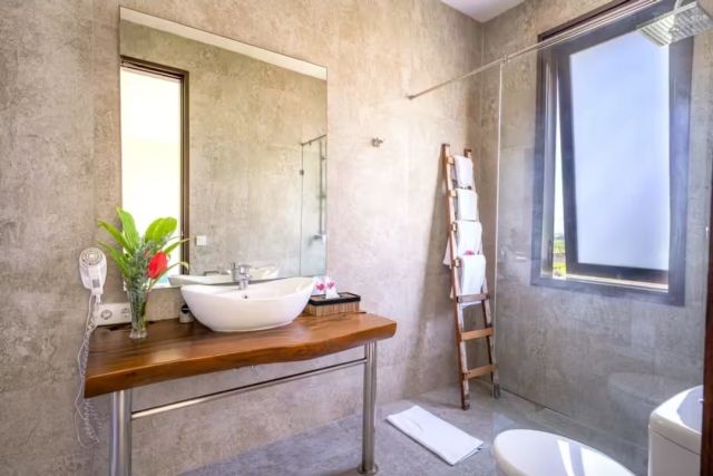 Fully Furnished 4-Bedroom Villa in Kerobokan, Seminyak - Image 3