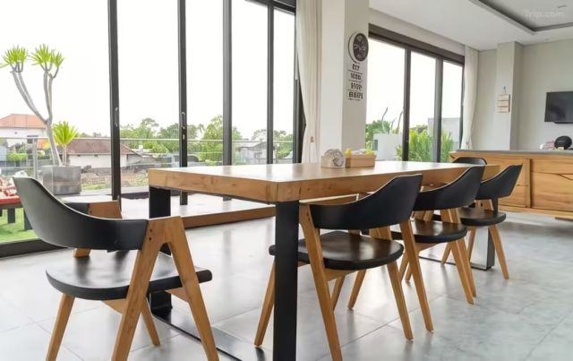 Fully Furnished 4-Bedroom Villa in Kerobokan, Seminyak - Image 10